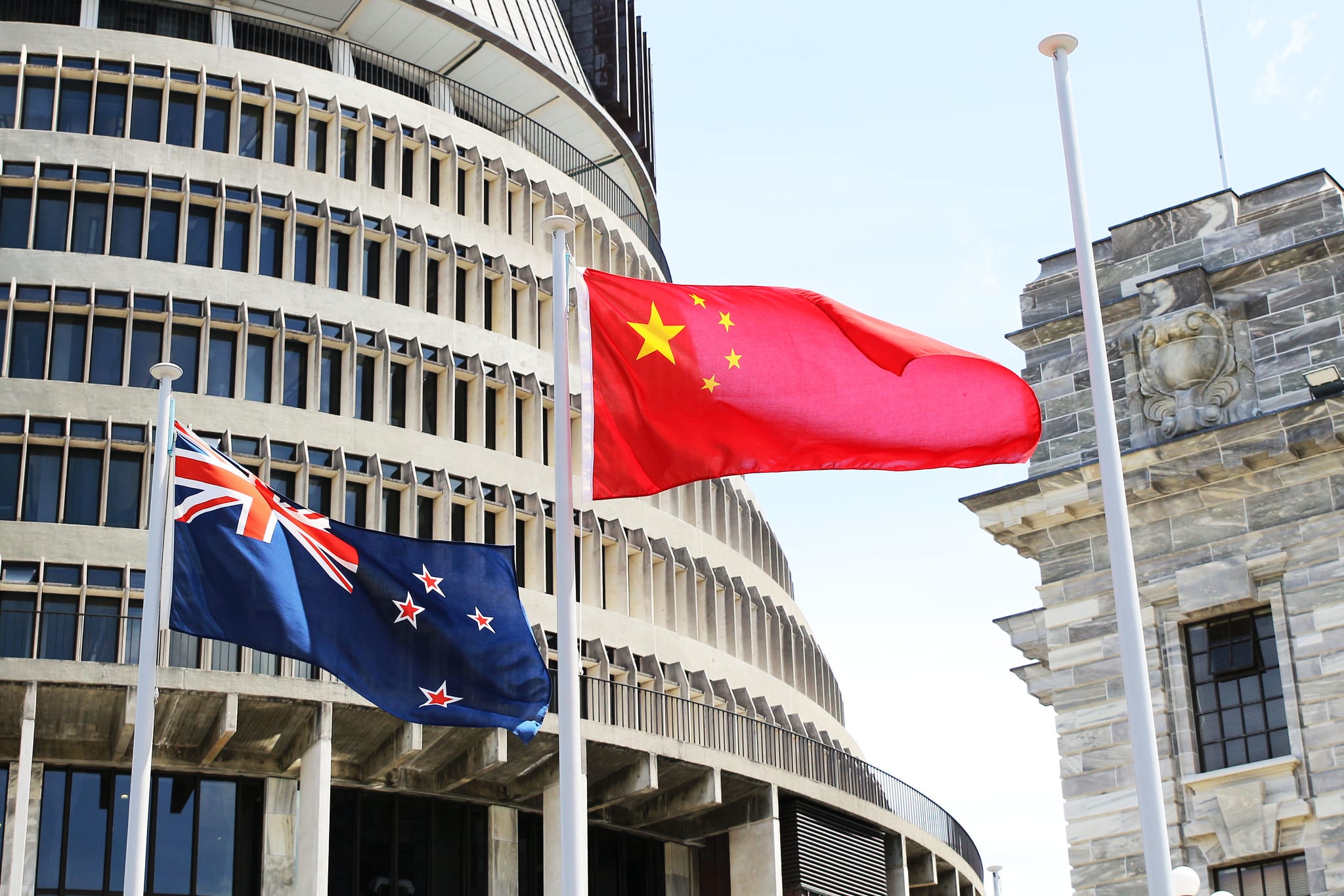 外交观察：新西兰政府将对敏感技术出口中国进行审核，招致大学高校反对