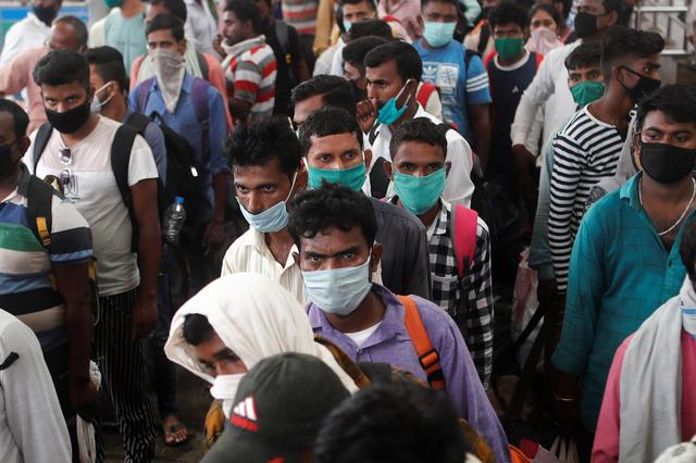 印度二波疫情单日新增超30万例，“疫苗外交”较劲中国却害惨自己（视频）