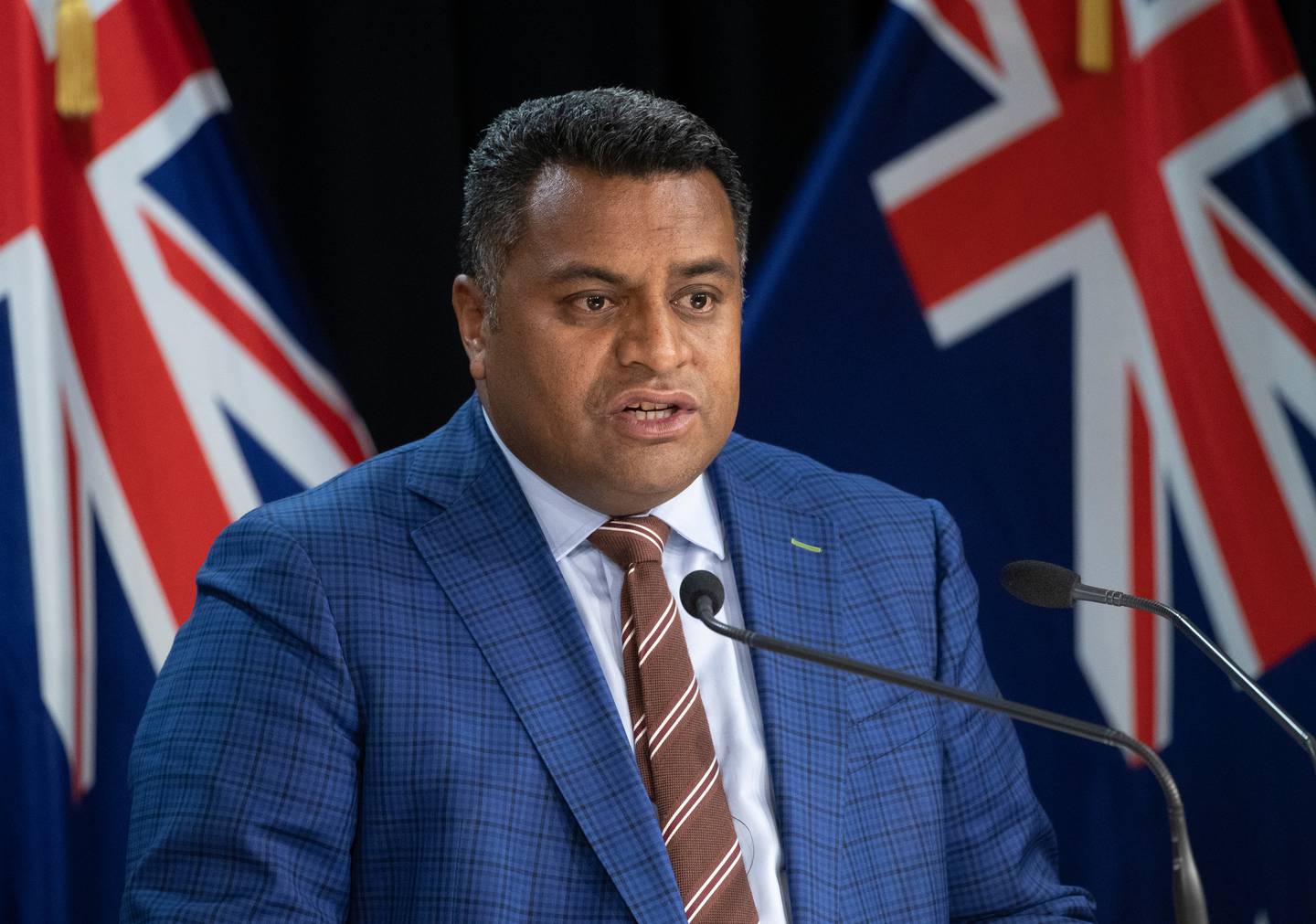 新西兰移民局低估2021居民签证申请人数，实际人数预计超出6万人