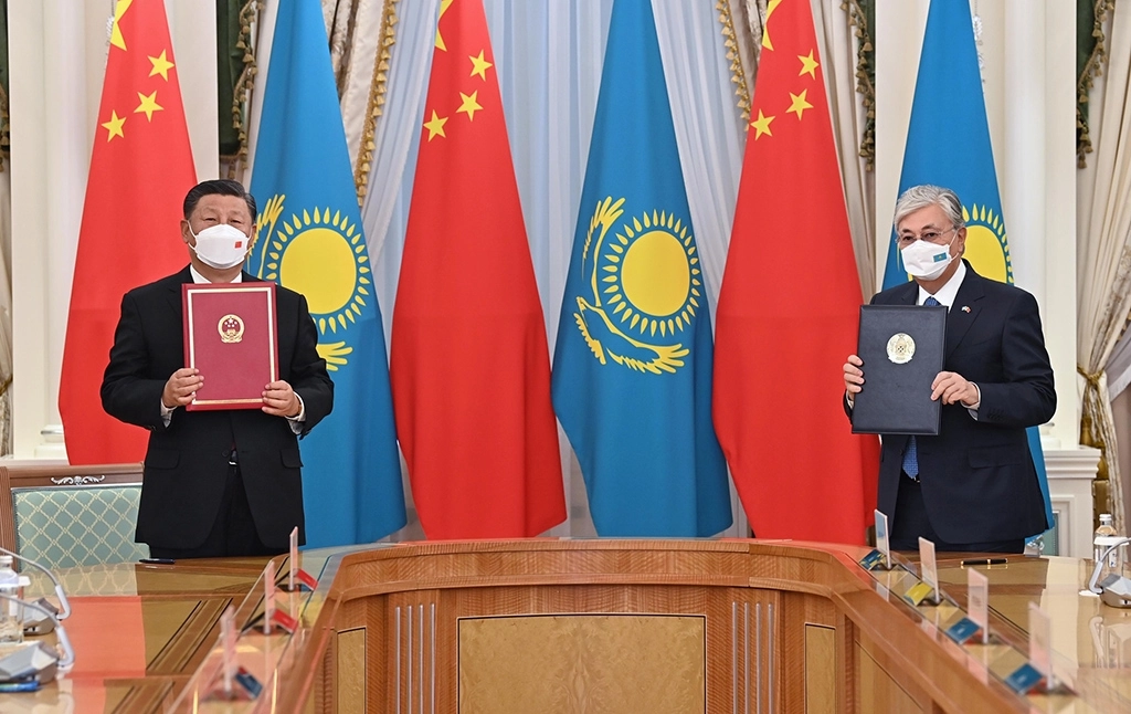 疫情以来首个外访：中国国家主席习近平访问哈萨克，并抵达乌兹别克斯坦出席上合峰会