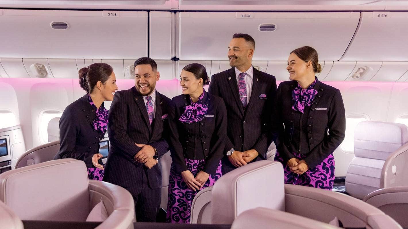 新西兰航空空乘人员将于2025年换新装，现征集设计师